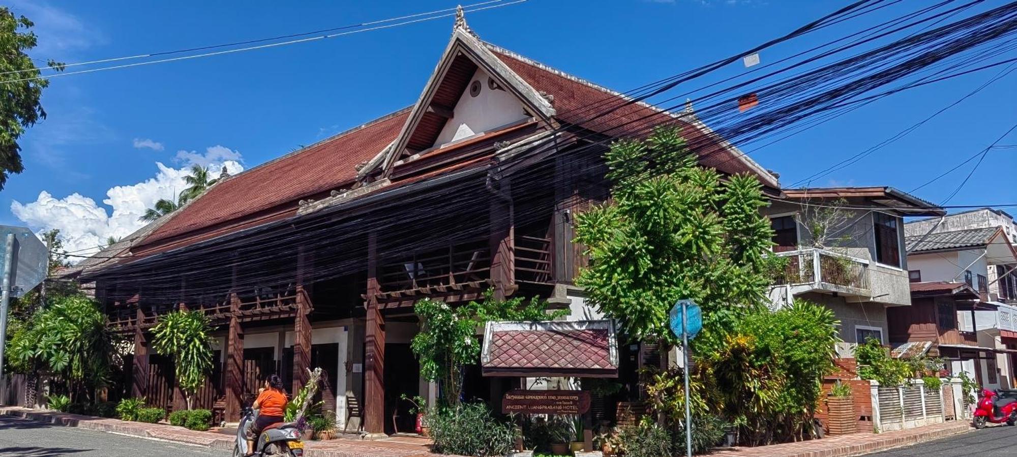 Ancient Luangprabang Hotel Dış mekan fotoğraf